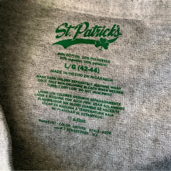 Lucky Shirt Saint Patrick’s Day Men’s T-Shirt Large - Picture 4 of 5
